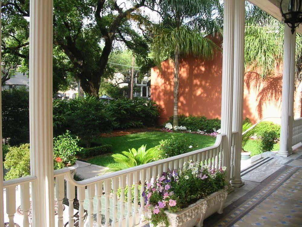 Avenue Inn Bed And Breakfast New Orleans Exterior photo